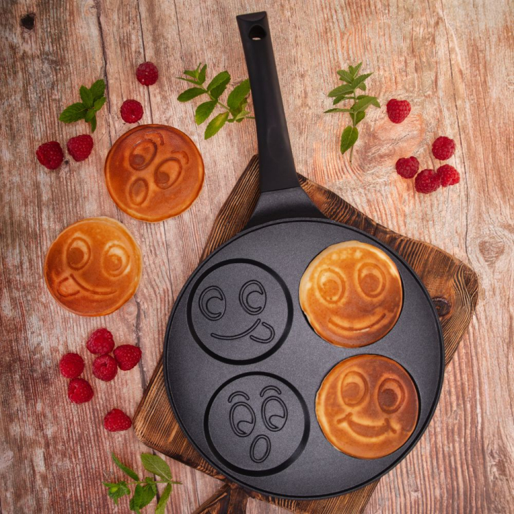 Patelnia pancakes 4 buźki ROYAL 26cm